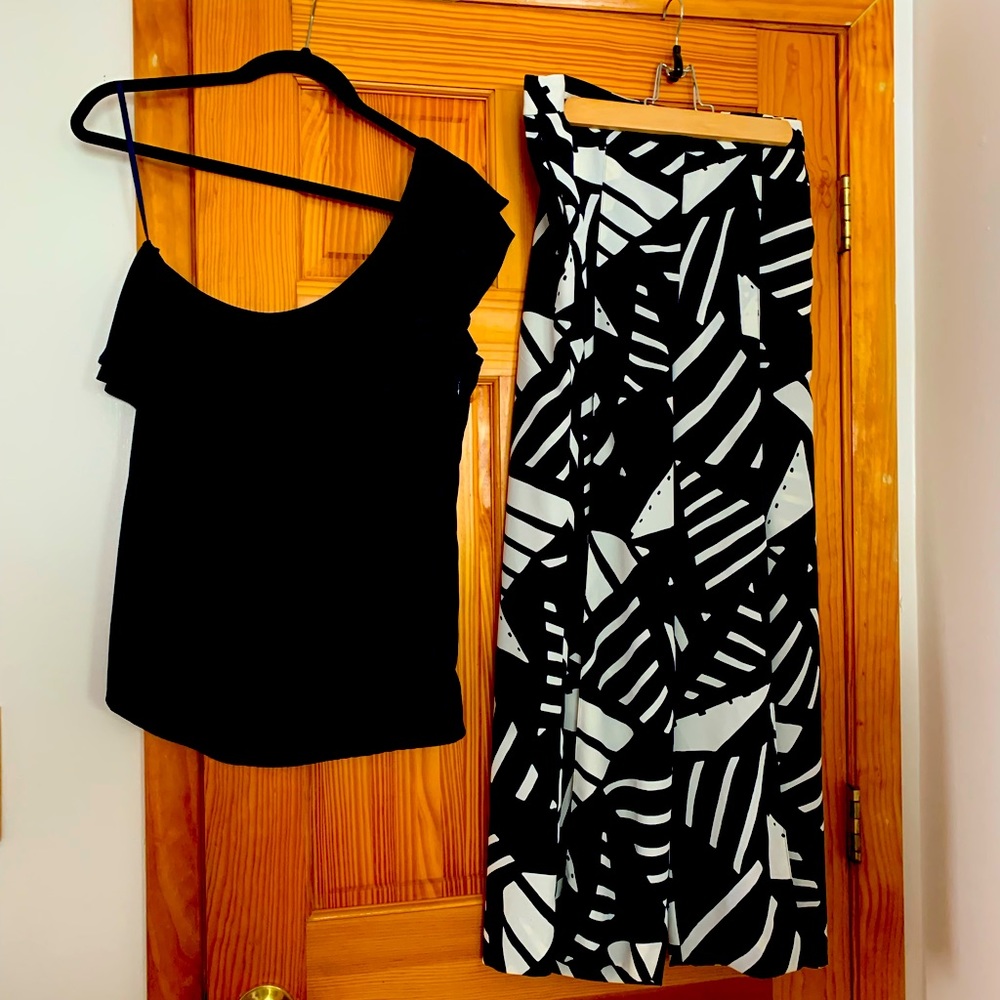 One Shoulder Top With Double Layer Ruffle Accent.… - image 1